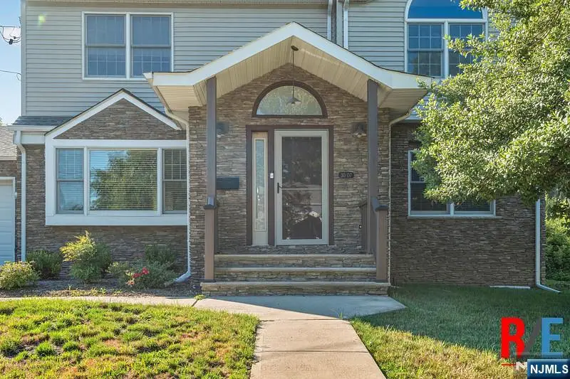 30-07 Gentner Road, Fair Lawn, NJ 07410 - #2