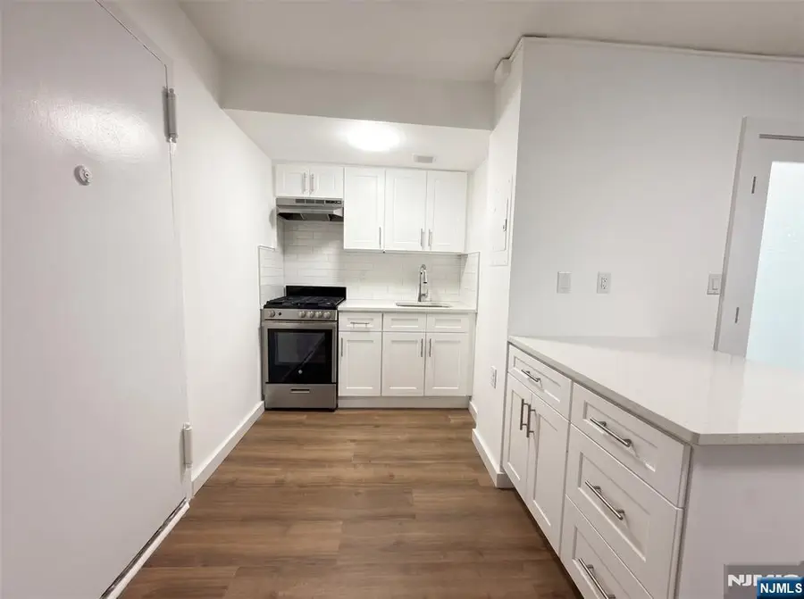 3081 Edwin Avenue 1H, Fort Lee, NJ 07024 - #3