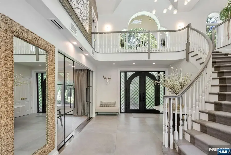 16 Ware Road, Upper Saddle River, NJ 07458 - #3