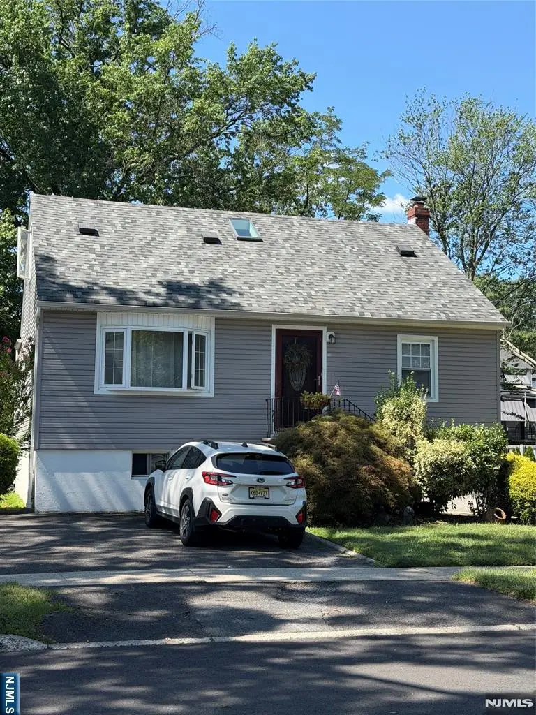734 E Clark Avenue, Ridgefield, NJ 07657 - #1