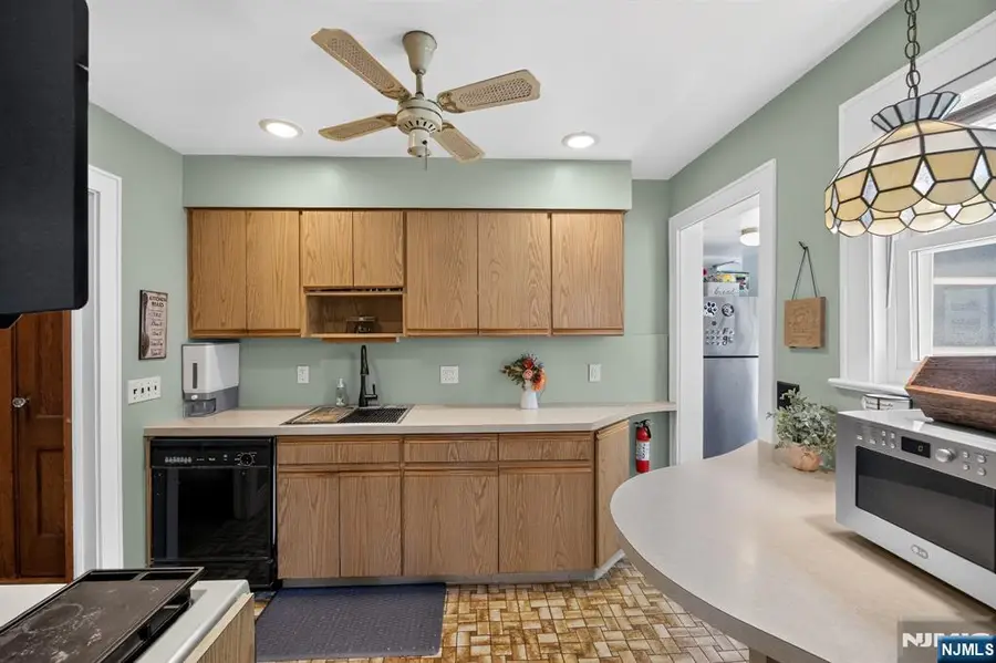 1 Westview Avenue, Roseland, NJ 07068 - #2