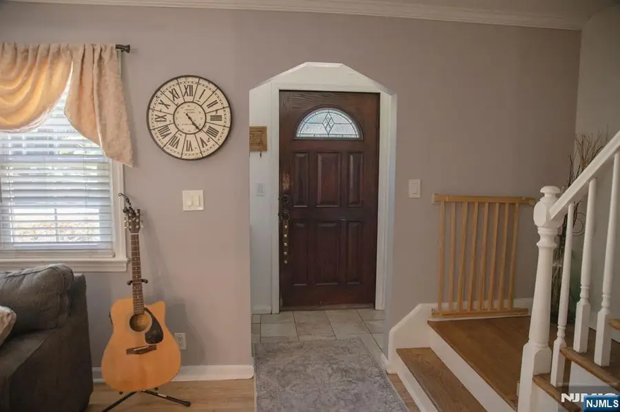 22 Warren Road, Fair Lawn, NJ 07410 - #3