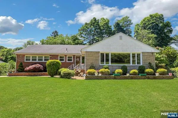 10 Shaw Road, Woodcliff Lake, NJ 07677