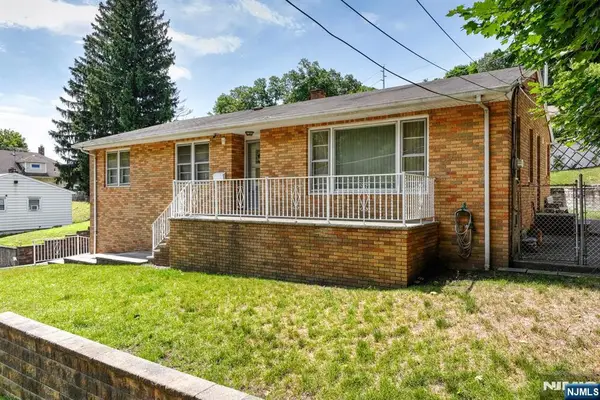 176 Pompton Road, Haledon, NJ 07508
