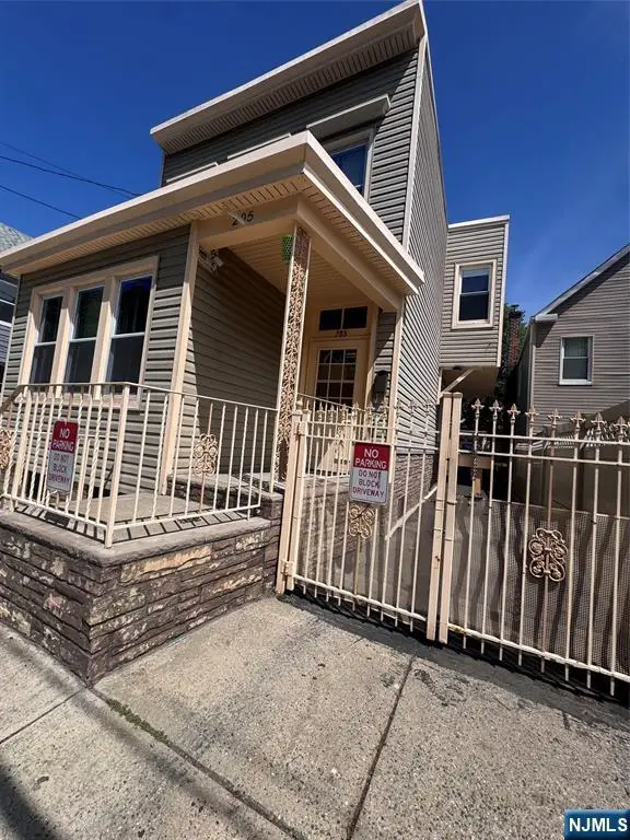 205 Lake Street, Newark, NJ 07104 - #1