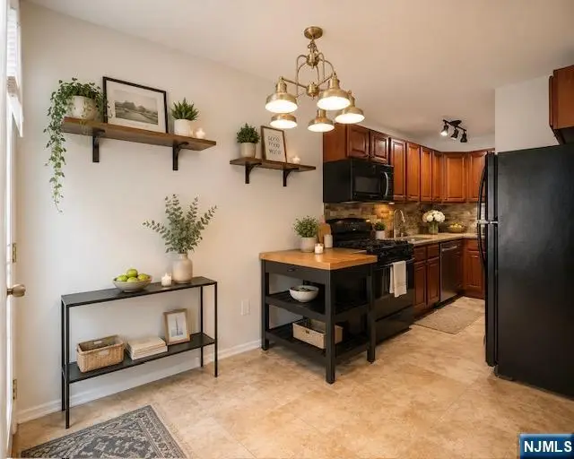 925 Main Street 10, Hackensack, NJ 07601 - #3