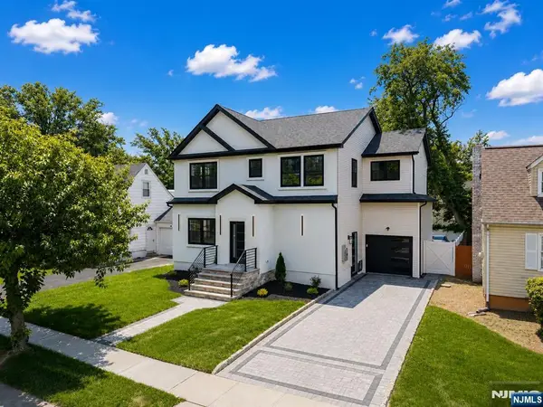584 Plymouth Road, Hillside, NJ 07205