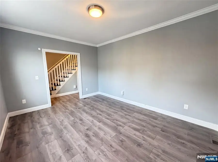 15 Arverne Terrace, Irvington, NJ 07111 - #3