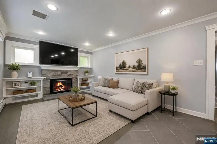 122 Garside Avenue, Wayne, NJ 07470 - #2