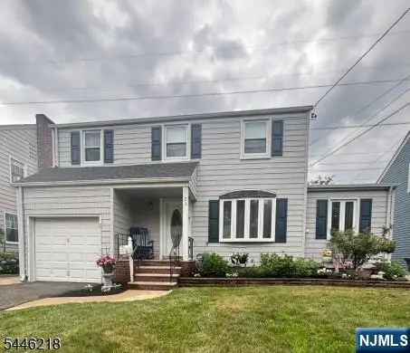 23 Bolten Place, Bloomfield, NJ 07003