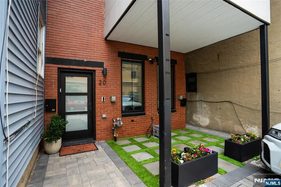 20 Westervelt Place 2, Jersey City, NJ 07304 - #2