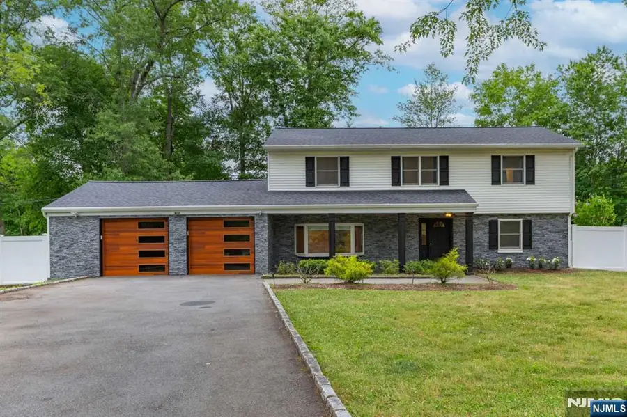 800 Winding Way, River Vale, NJ 07675 - #2