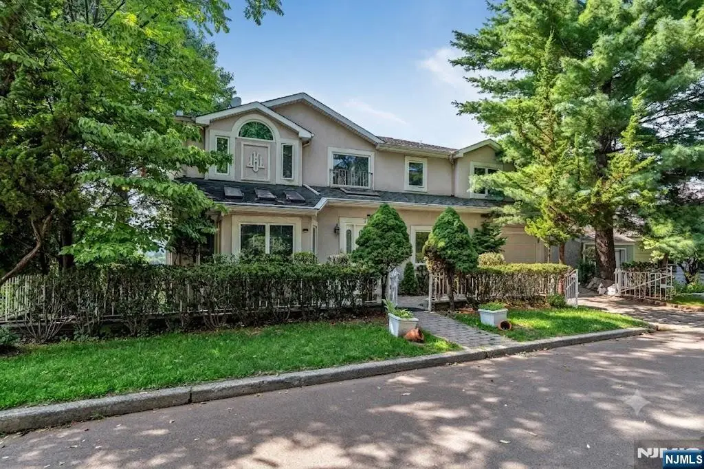 703 Stewart Street, Ridgefield, NJ 07657 - #1