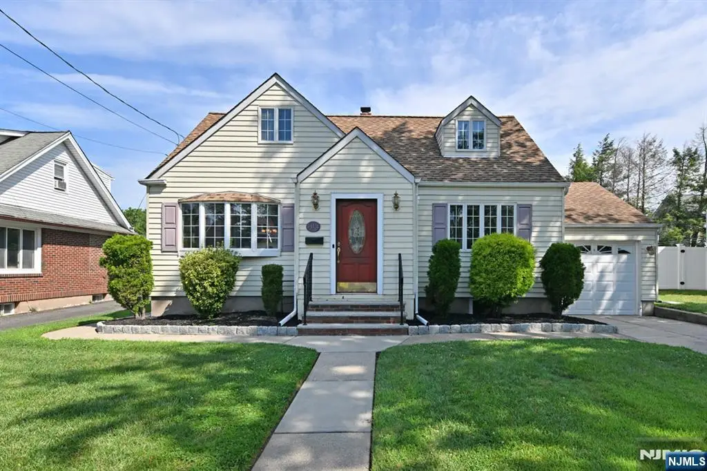14-01 Floral Avenue, Fair Lawn, NJ 07410 - #1