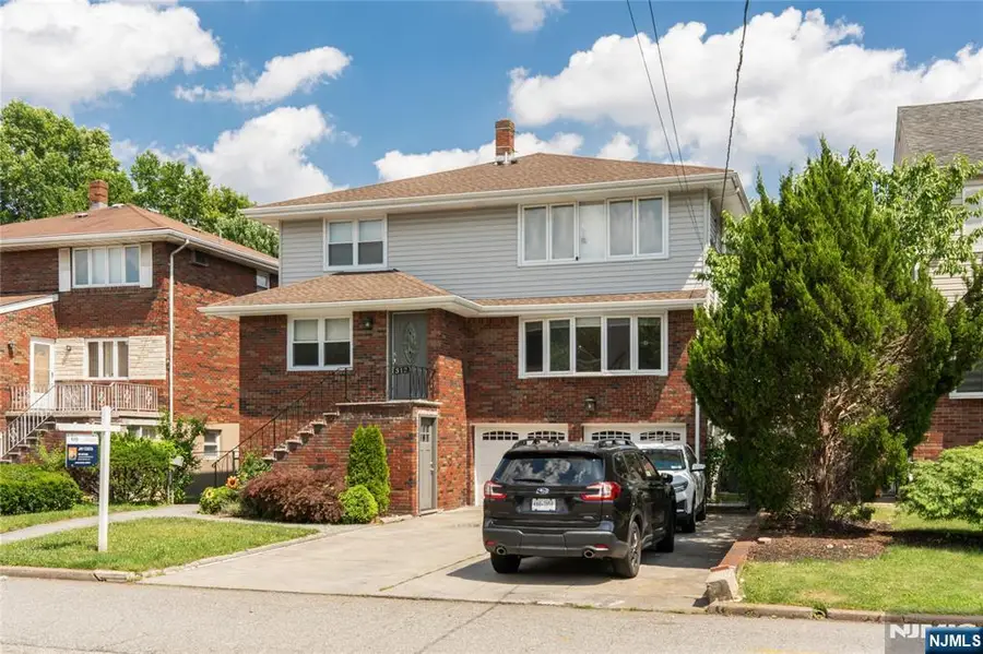 312 Glen Avenue, Palisades Park, NJ 07650 - #2