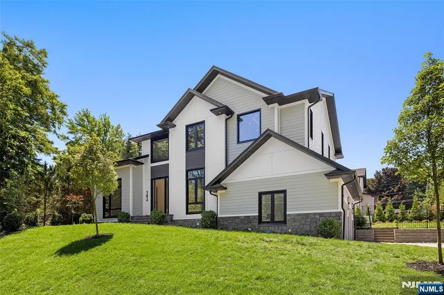 302 Pine Street, Haworth, NJ 07641 - #3
