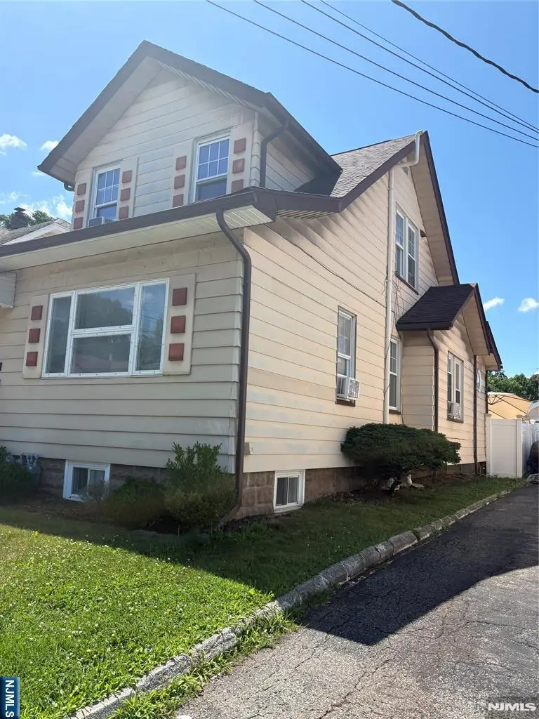21 Civic Place, Bloomfield, NJ 07003 - #3