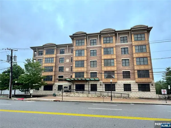 54 Polifly Road 108, Hackensack, NJ 07601