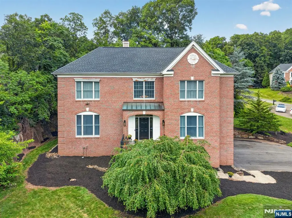 3 Cliff Road, Wayne, NJ 07470 - #1