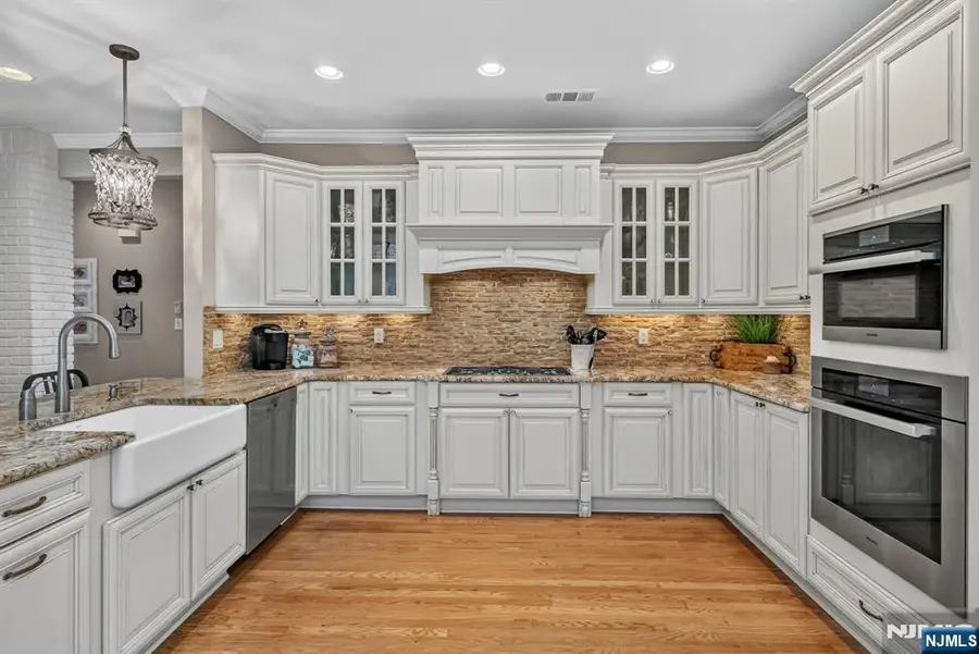 3 Cliff Road, Wayne, NJ 07470 - #3