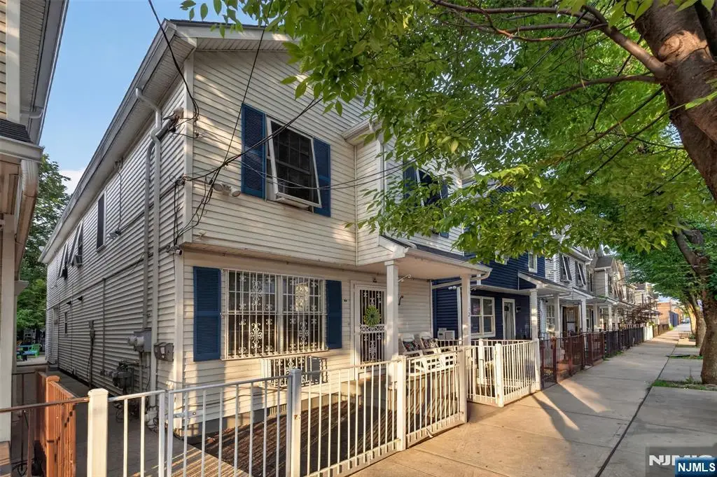 192 Dwight Street, Jersey City, NJ 07305 - #1