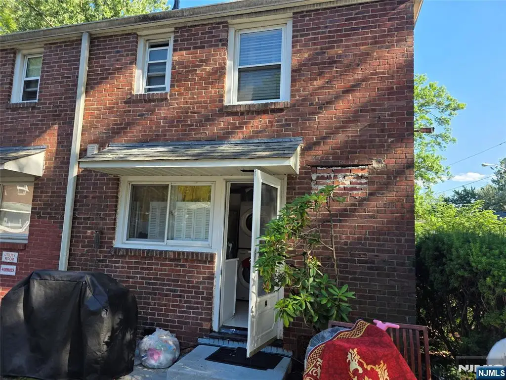 130 Greenbrook 4A, Englewood, NJ 07631 - #1
