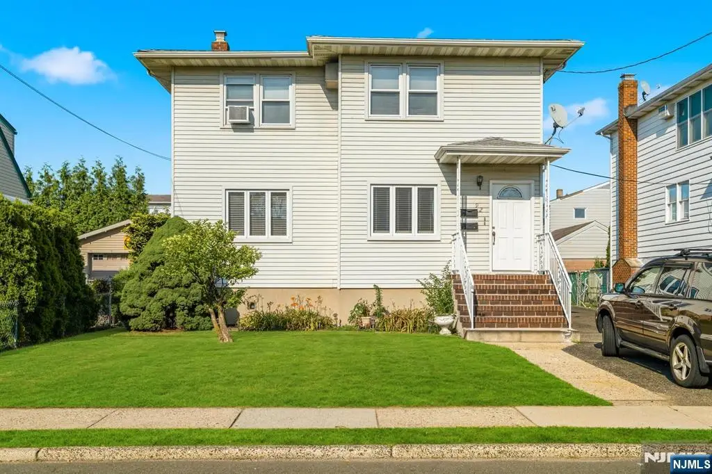 92 Phillips Avenue, South Hackensack, NJ 07606 - #1