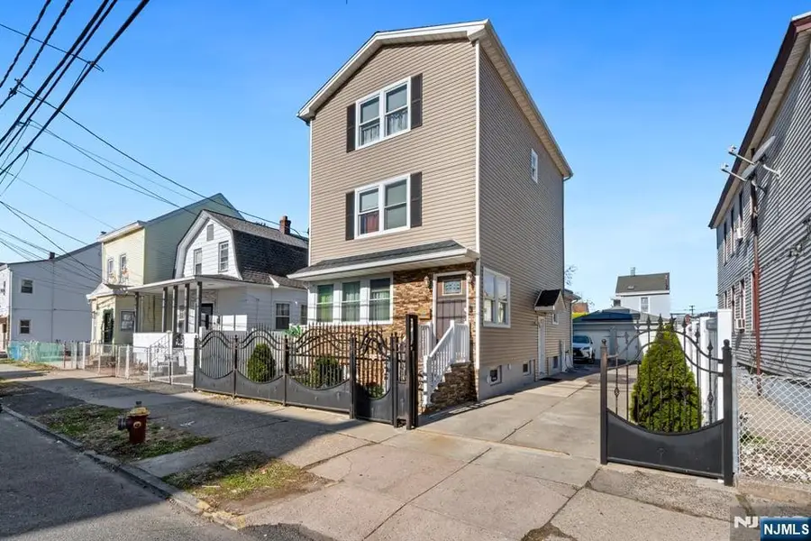 88-90 18th Street, Paterson, NJ 07524 - #2