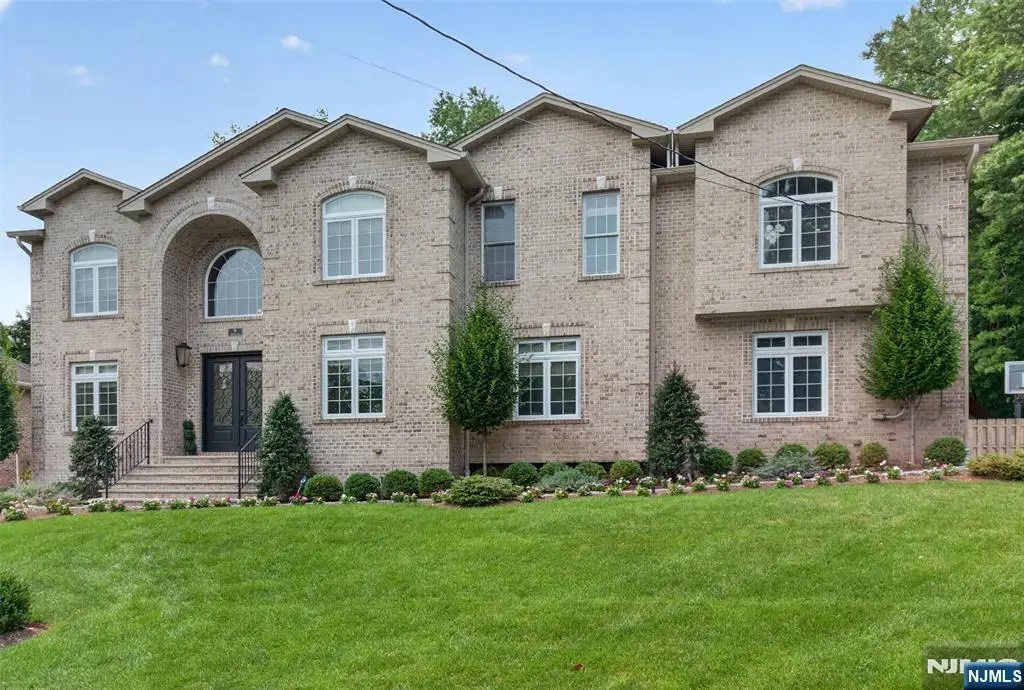80 Holland Avenue, Demarest, NJ 07627 - #1
