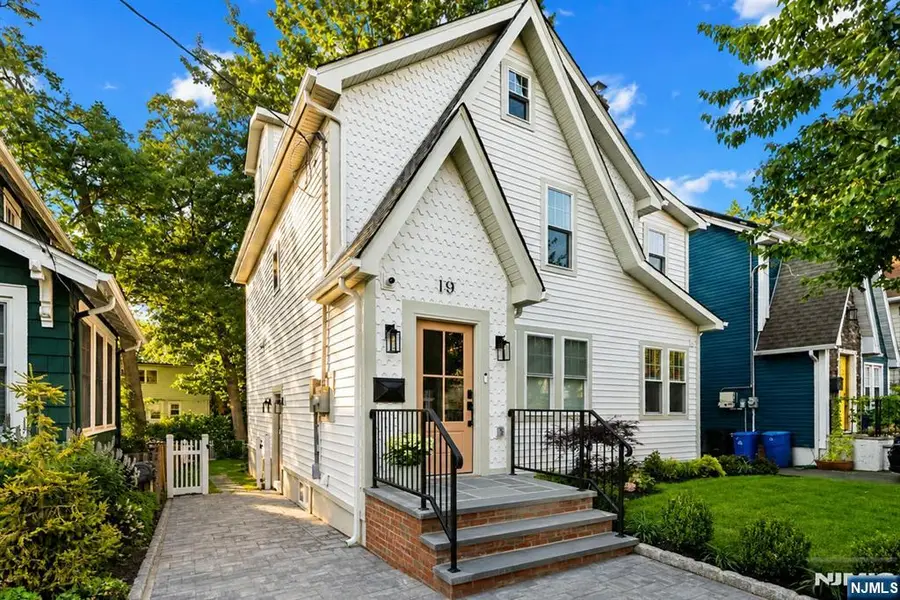 19 Manley Terrace, Maplewood, NJ 07040 - #2