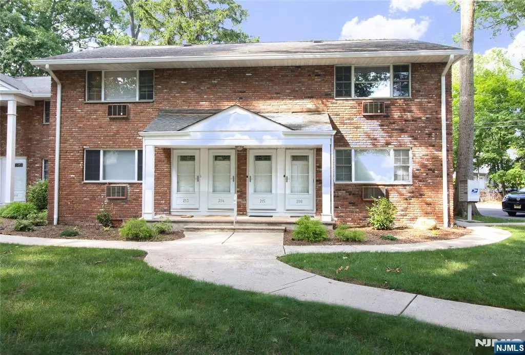 216 Washington Drive, Ramsey, NJ 07446 - #1