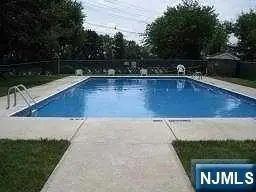 565 GROVE Street A-5, Clifton, NJ 07013