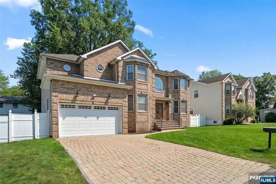 216 Washington Street, Northvale, NJ 07647 - #2