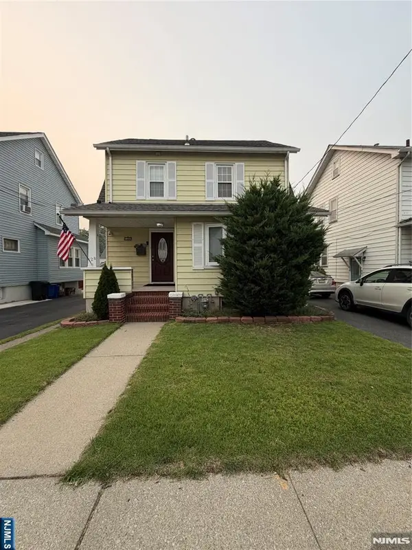 128 8th Street, Clifton, NJ 07011