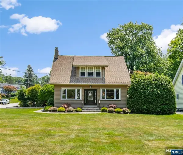 100 Mountain Avenue, Caldwell, NJ 07006