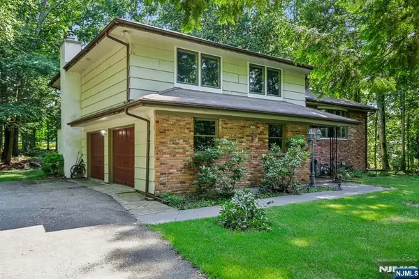 69 Van Orden Road, West Milford, NJ 07435