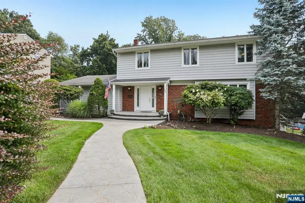 26 Almroth Drive, Wayne, NJ 07470 - #1
