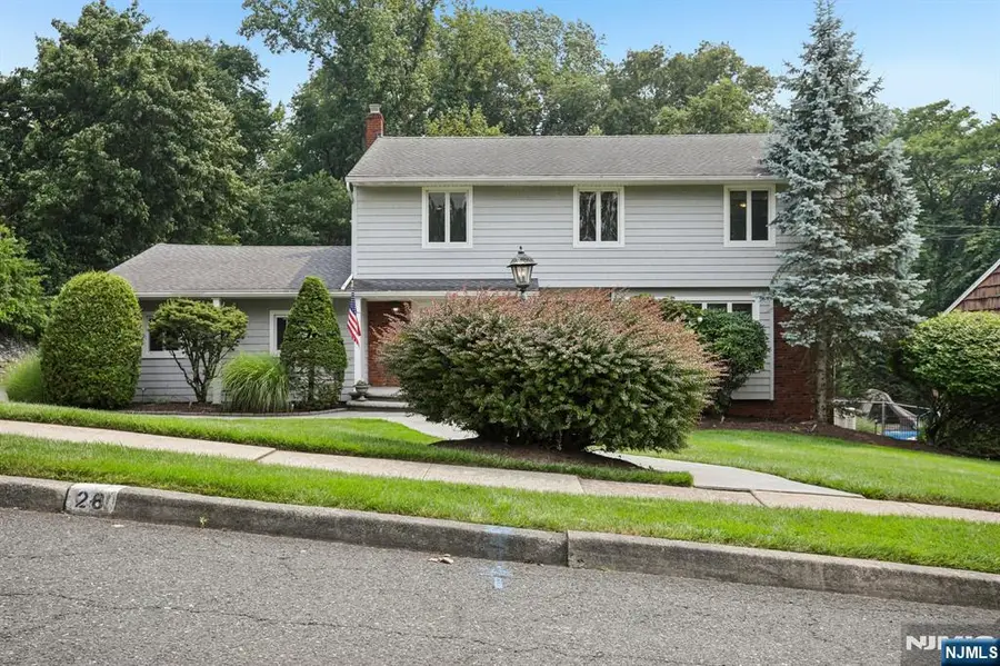 26 Almroth Drive, Wayne, NJ 07470 - #2