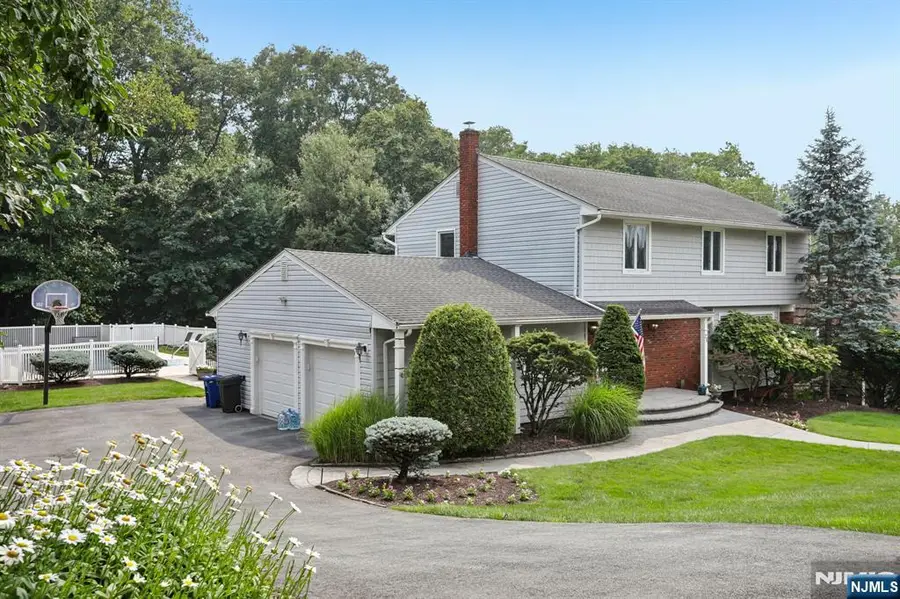 26 Almroth Drive, Wayne, NJ 07470 - #3