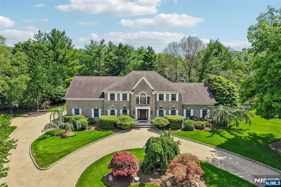 41 Sunflower Drive, Upper Saddle River, NJ 07458 - #2