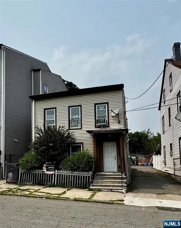51 Ryle Avenue, Paterson, NJ 07522