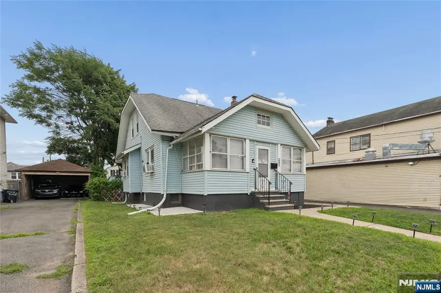 285-287 Madison Avenue, Paterson, NJ 07524 - #3