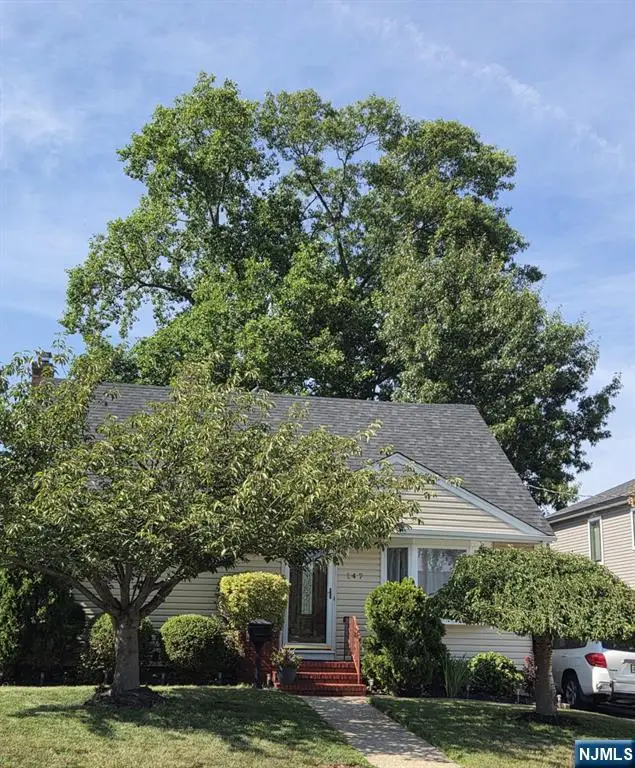 147 Merritt Avenue, Bergenfield, NJ 07621 - #1