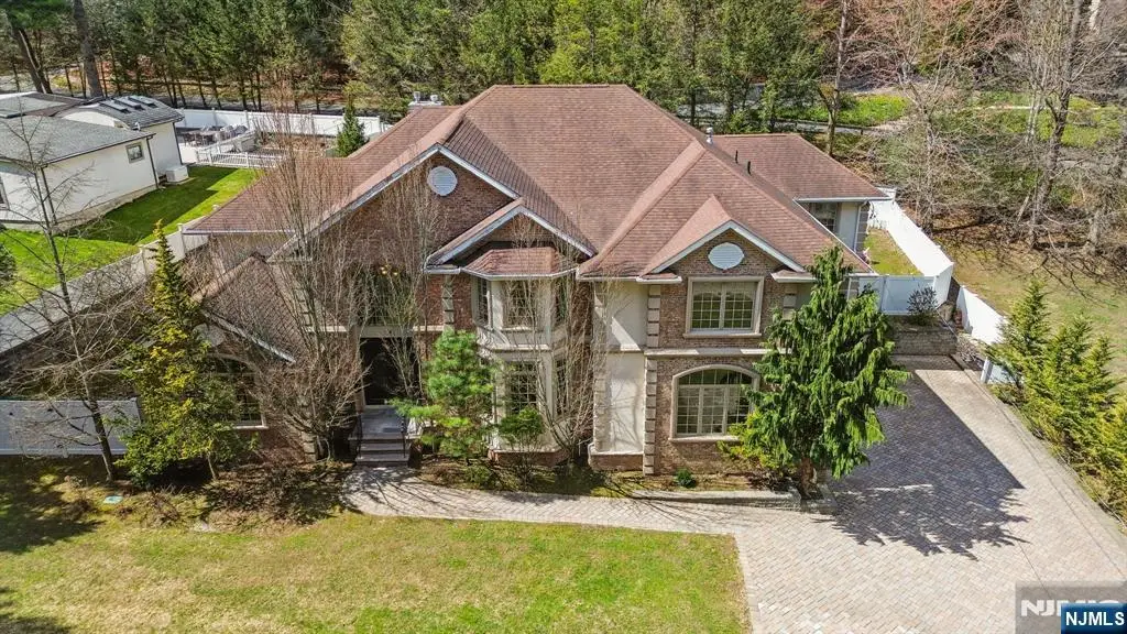 14 O Shaughnessy Lane, Closter, NJ 07624 - #1