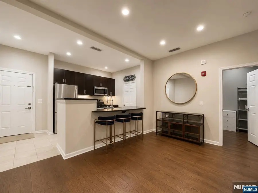 1123 Riverview Avenue 123, Englewood, NJ 07631 - #3