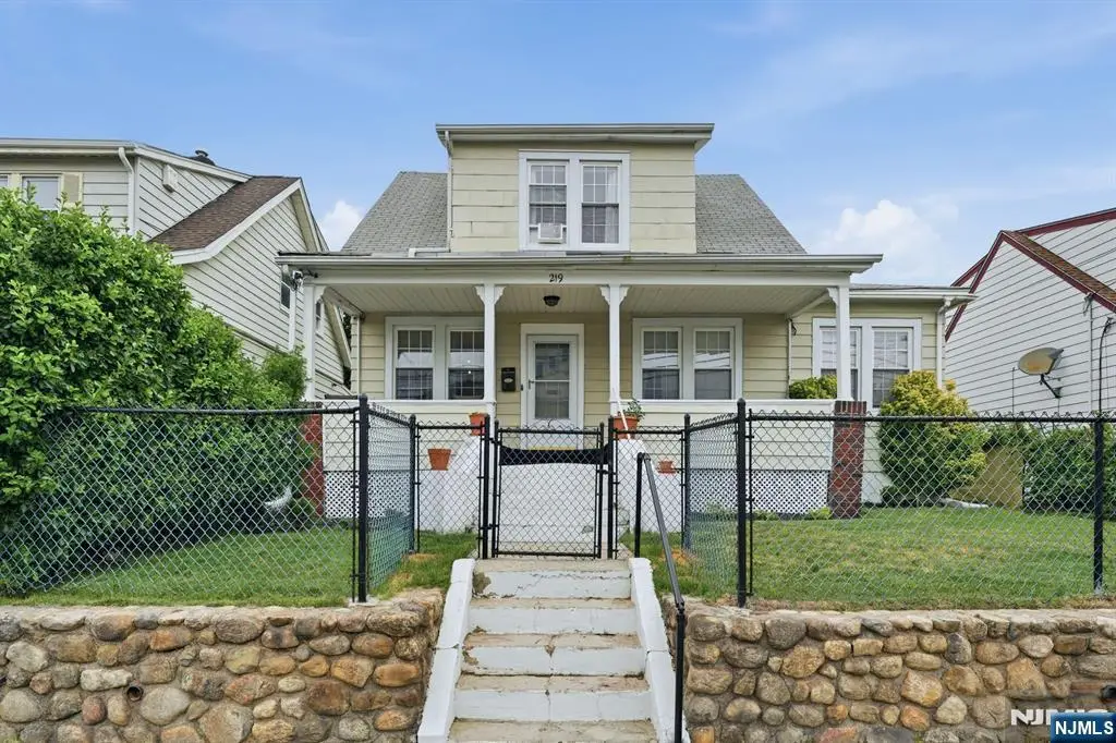 217-219 8th Avenue, Paterson, NJ 07514 - #1
