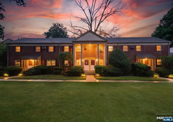 500 S Center, Orange, NJ 07050