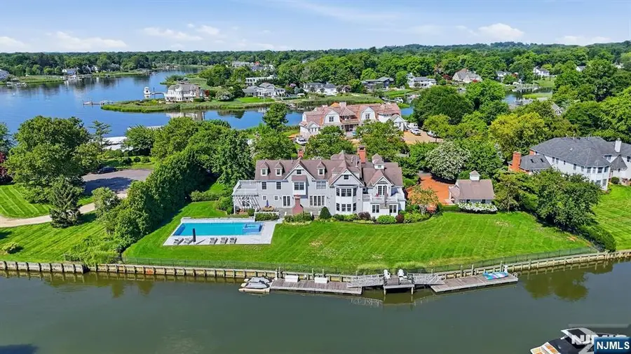 13 Rivers Edge Drive, Rumson, NJ 07760 - #3