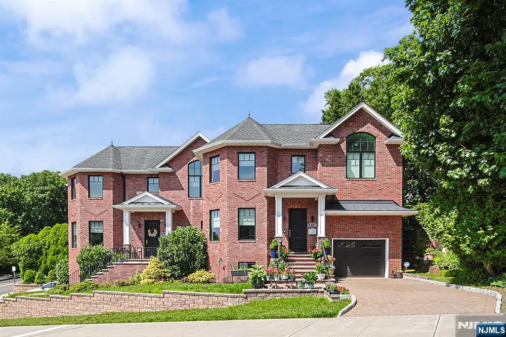 419 Stillwell, Fort Lee, NJ 07024 - #1