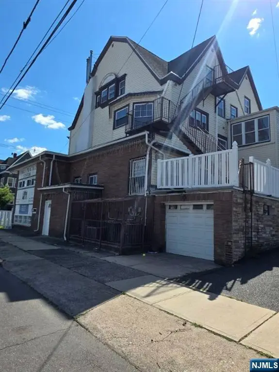 423-425 15th Avenue, Paterson, NJ 07504 - #1